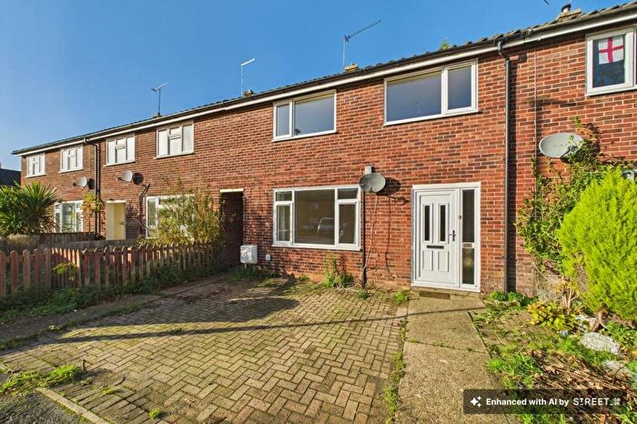 3 Bedroom Terraced House To Rent In Rowan Close, Thetford, IP24