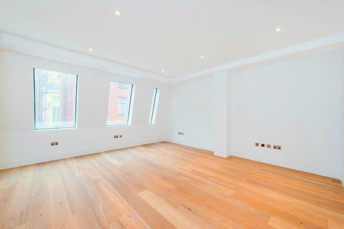 2 Bedroom Flat To Rent In Hallam Mews, London, W1W