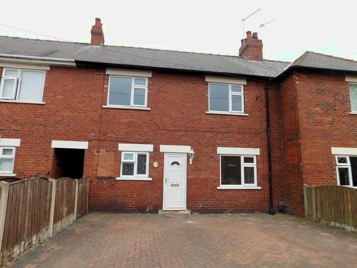 3 Bedroom Terraced House To Rent In Harewood Avenue, Pontefract, WF8