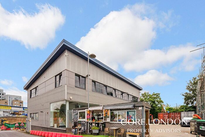 2 Bedroom Flat To Rent In West Gate, London, W5