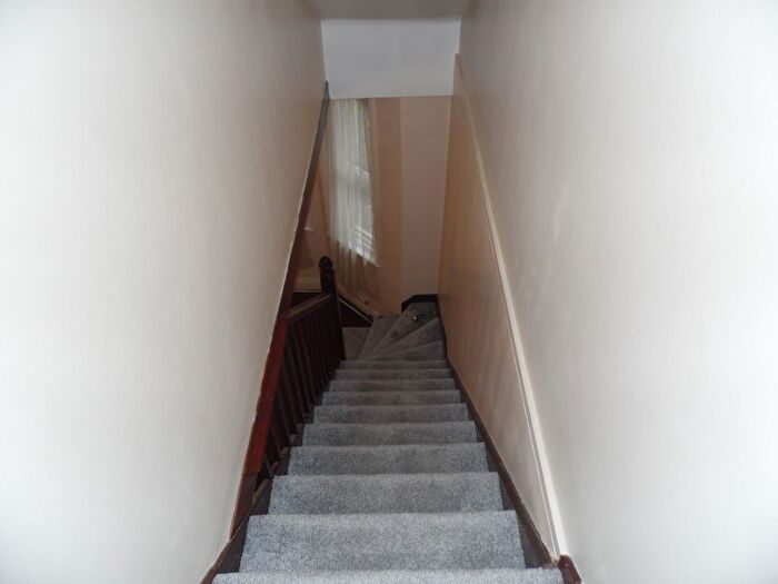 1 Bedroom Flat For Sale In Brownhill Road, London, SE6