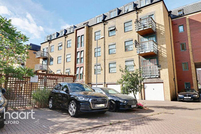 1 Bedroom Apartment To Rent In Abbey Road, Barking, IG11