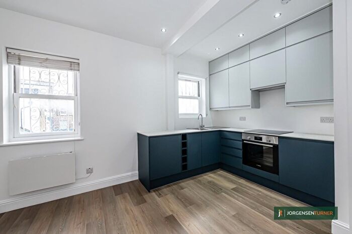 1 Bedroom Flat For Sale In Lancaster Road, Notting Hill, W11
