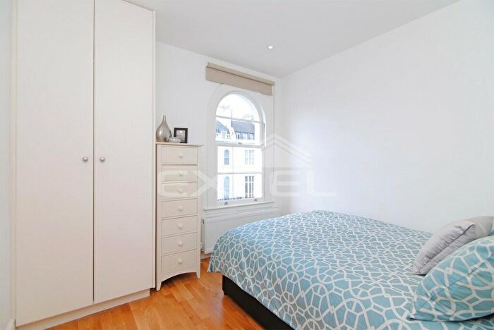 Apartment To Rent In Glenilla Road, Belszie Park, London, NW3