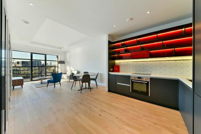 1 Bedroom Flat For Sale In Amelia House, London City Island, E14