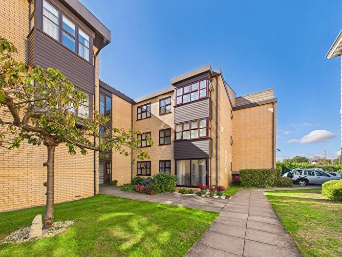 2 Bedroom Flat For Sale In Brampton Road, Millfield Court Brampton Road, PE29