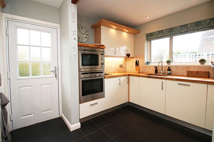3 Bedroom Detached House For Sale In Hawthorne Lea, Thornton-Cleveleys, FY5
