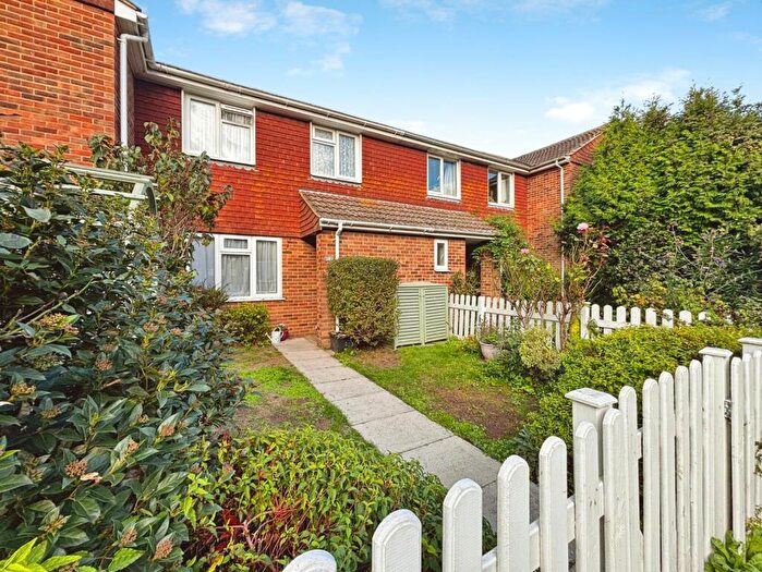 3 Bedroom Terraced House For Sale In Sandown Lees, Sandwich, Kent, CT13