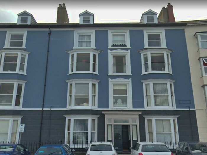 2 Bedroom Flat To Rent In Marine Terrace, Aberystwyth, Ceredigion, SY23