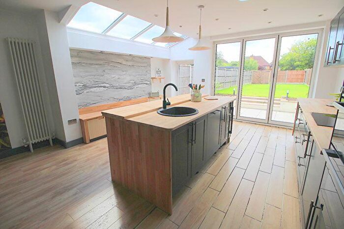 3 Bedroom Semi-Detached House To Rent In Hansons Bridge Road, Birmingham, B24