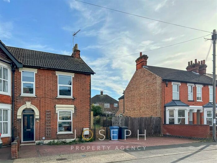 3 Bedroom House To Rent In Henslow Road, Ipswich, IP4