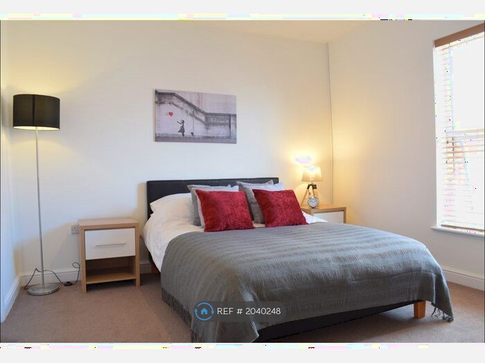 2 Bedroom Flat To Rent In West Street, Crewe, CW1