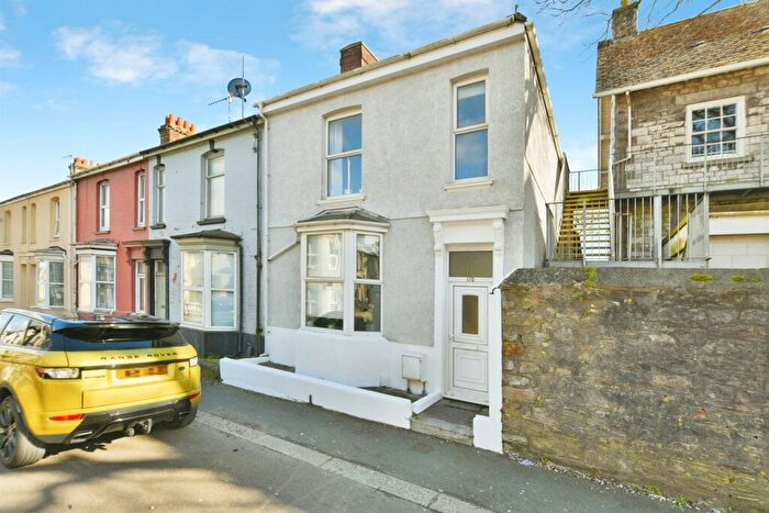 3 Bedroom End Of Terrace House For Sale In Embankment Road, Plymouth, PL4