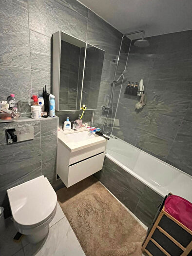 1 Bedroom Apartment To Rent In Mulgrave Road, Croydon, Surrey, CR0