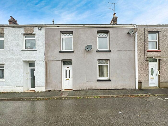 3 Bedroom Terraced House For Sale In Rhestr Fawr, Ystradgynlais, Swansea, SA9