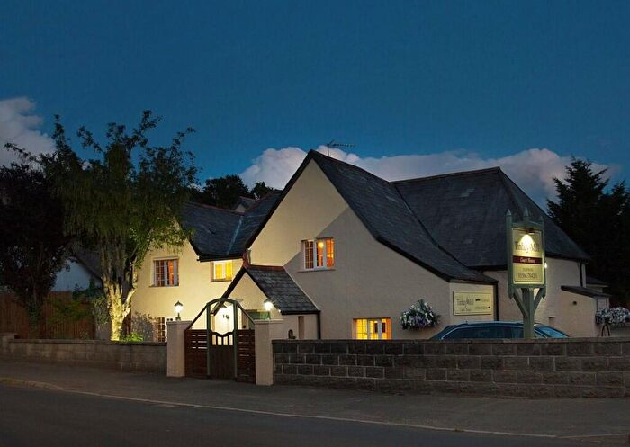 7 Bedroom Detached House For Sale In Tinhay Mill Gust House, Lifton, Devon, PL16