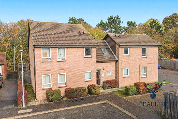 1 Bedroom Flat For Sale In Mearns Place, Chelmsford, CM2