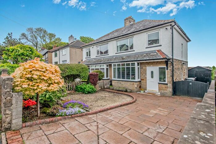 3 Bedroom Semi-Detached House For Sale In Moorville Drive, Birkenshaw, Bradford, West Yorkshire, BD11