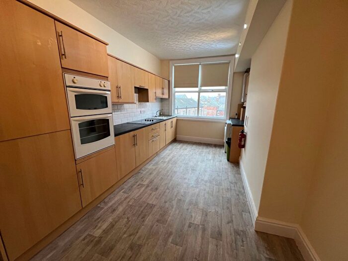 2 Bedroom Flat To Rent In Clifton Street, Lytham St. Annes, FY8