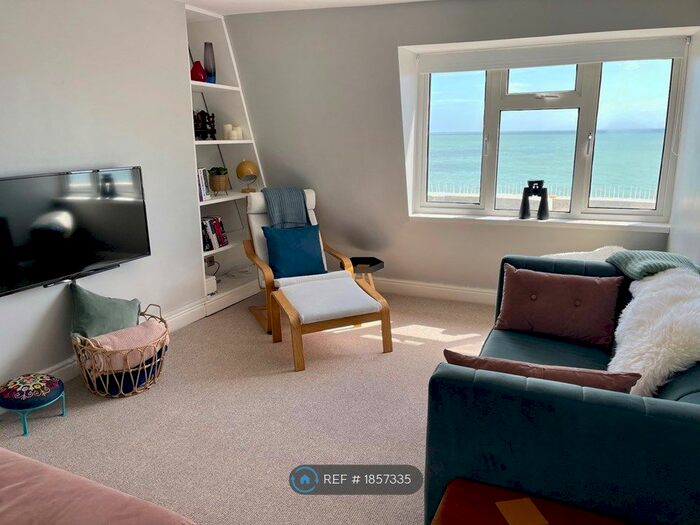 1 Bedroom Flat To Rent In Prince Of Wales Terrace, Deal, CT14