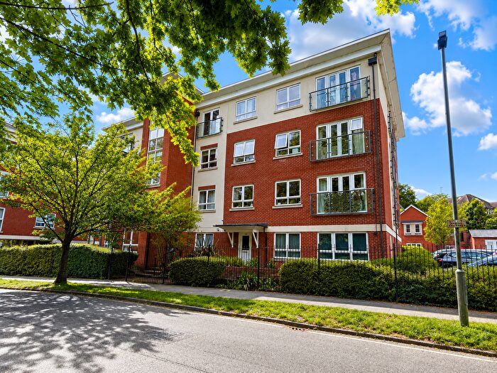 1 Bedroom Flat For Sale In Orchard Grove, Orpington, BR6
