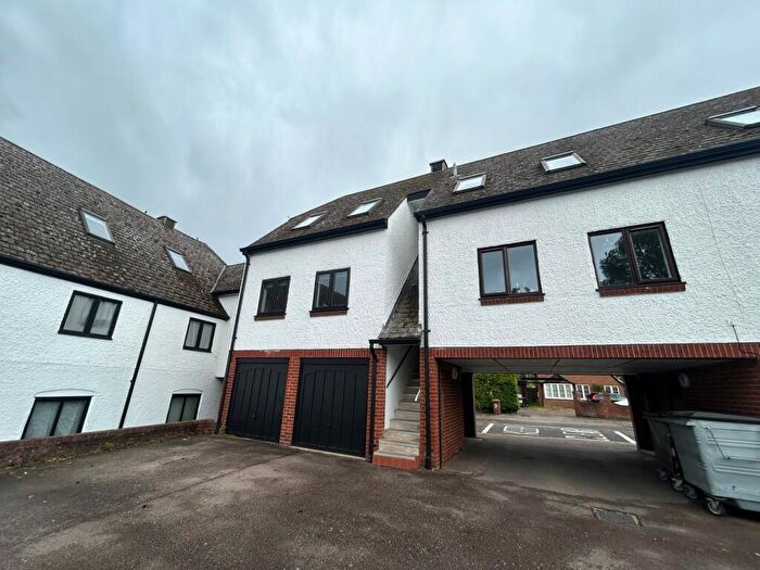 2 Bedroom Flat To Rent In Clothall Road, Baldock, SG7