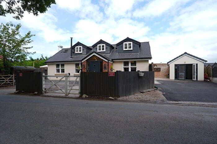 5 Bedroom Detached House For Sale In Sower Carr Lane, Hambleton, Poulton-Le-Fylde, Lancashire, FY6