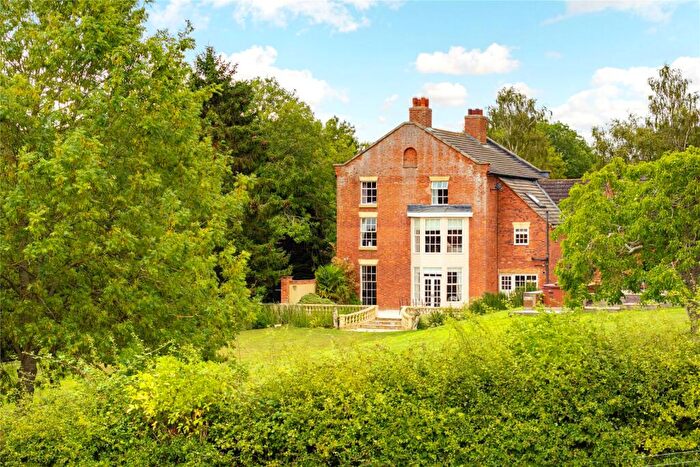 6 Bedroom Detached House For Sale In Old Road, Braunston, Daventry, Northamptonshire, NN11