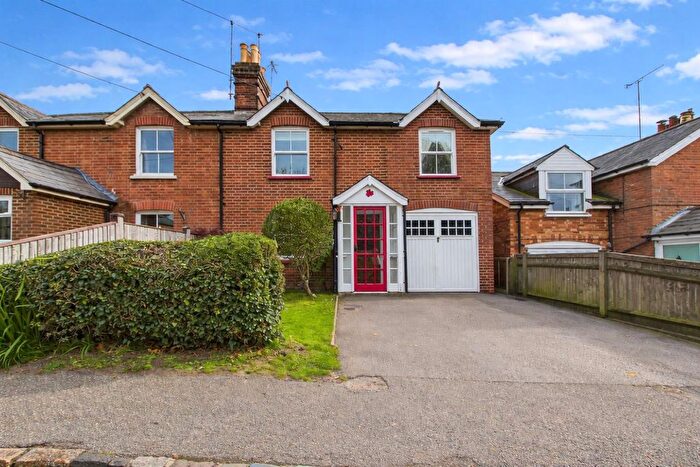 4 Bedroom Semi-detached House For Sale In The Green, Catsfield, TN33