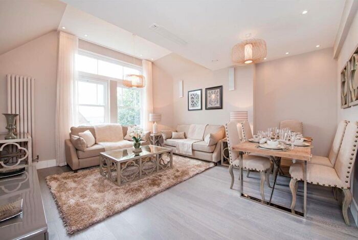 4 Bedroom Detached House To Rent In Fitzjohns Avenue, Hampstead, NW3