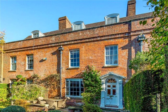 3 Bedroom Terraced House For Sale In West Stowell, Marlborough, Wiltshire, SN8