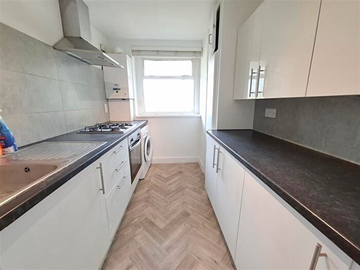 1 Bedroom Flat To Rent In Pelham Court, Hemel Hempstead, HP2