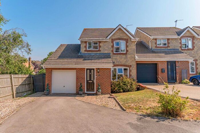 3 Bedroom Detached House For Sale In St. Stephens Court, Undy, NP26