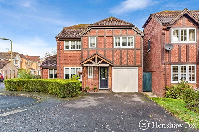 4 Bedroom Detached House For Sale In Spindlewood Way, Marchwood, Hampshire, SO40