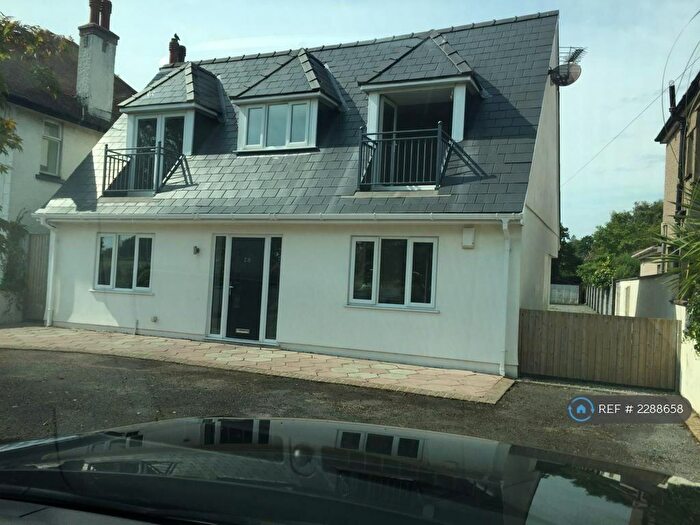 4 Bedroom Detached House To Rent In Mumbles Road, Swansea, SA3