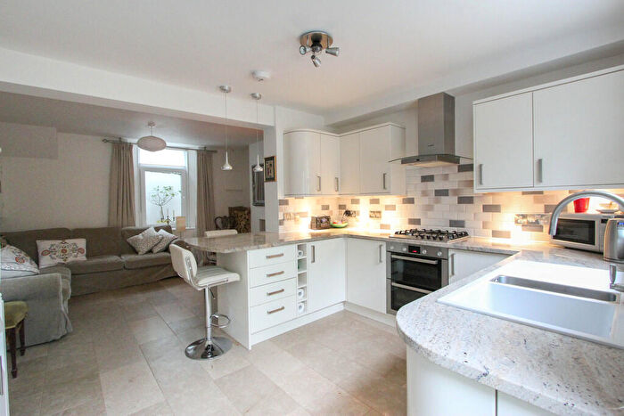 3 Bedroom Terraced House To Rent In Hendon Street, Brighton, BN2