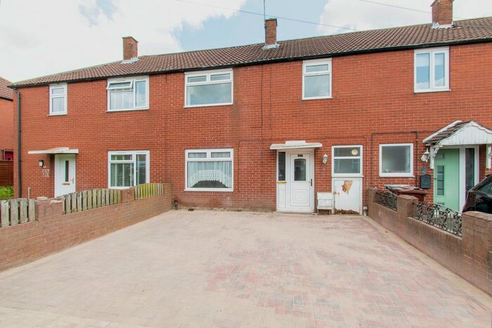 3 Bedroom Terraced House To Rent In Newlands Crescent, Morley, Leeds, West Yorkshire, LS27