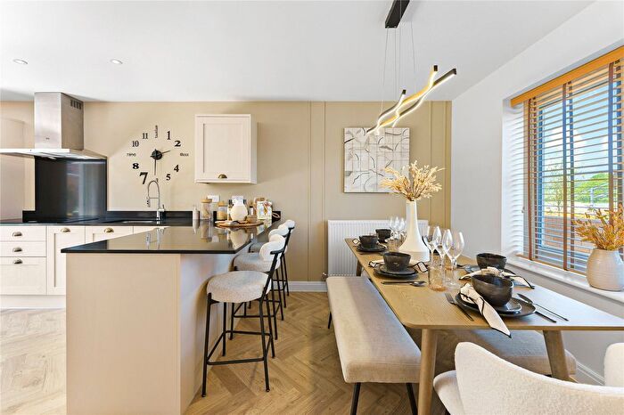 4 Bedroom Semi-Detached House For Sale In Colyton, Devon, EX24