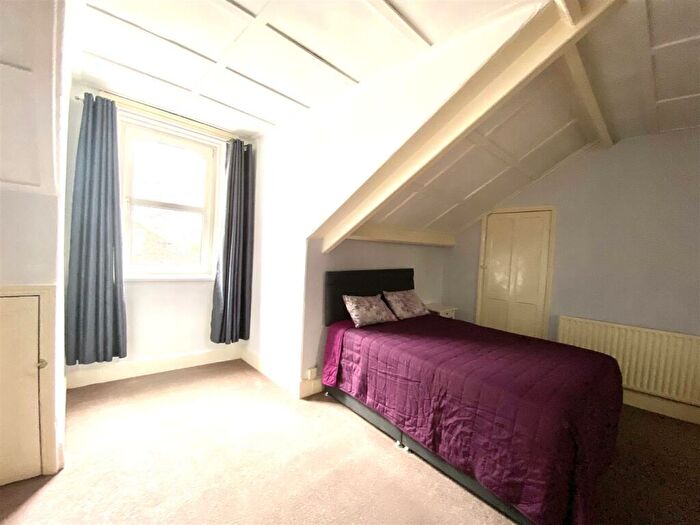 2 Bedroom Flat For Sale In The Cloisters, Ashbrooke, Sunderland, SR2