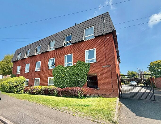 1 Bedroom Flat For Sale In Bourne House, Bourne Street, Coseley, WV14