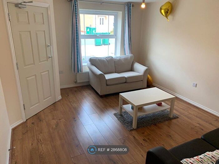 3 Bedroom Detached House To Rent In Apple Way, Coventry, CV4