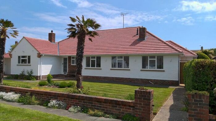 5 Bedroom Detached Bungalow To Rent In St. Malo Close, Ferring, Worthing, BN12