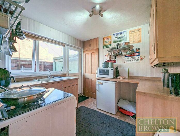 2 Bedroom Bungalow For Sale In Gayhurst Close, Moulton, Northampton, NN3