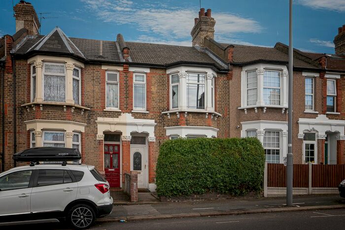 3 Bedroom Terraced House To Rent In Winchester Road, London, E4