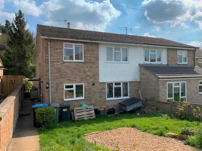 4 Bedroom Semi-Detached House For Sale In Woodside, North Leigh, Witney, OX29