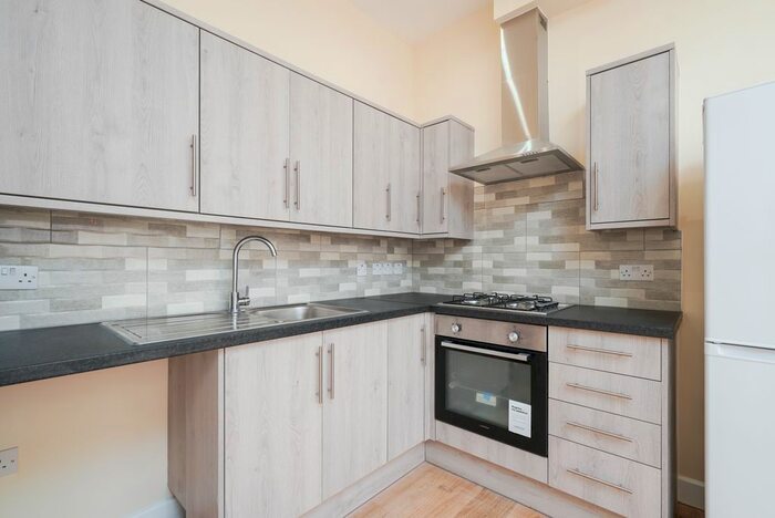 2 Bedroom Flat To Rent In Dorset Road, London, E7