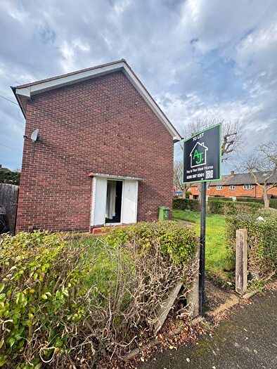 End Of Terrace House To Rent In Limbourne Avenue, Essex, RM8