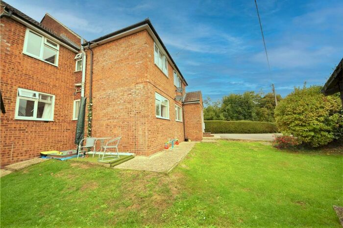 1 Bedroom Apartment To Rent In First Floor, A Ring Road, Flackwell Heath, Buckinghamshire, HP10