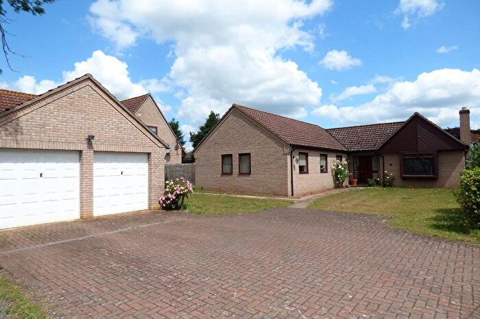 4 Bedroom Detached Bungalow To Rent In Holly Lane, Lakenheath, IP27