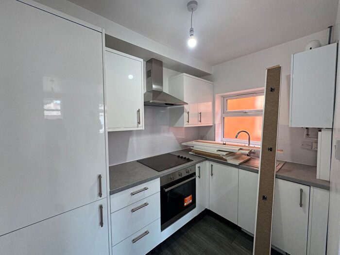 Studio To Rent In Gospel Lane, Solihull, B27